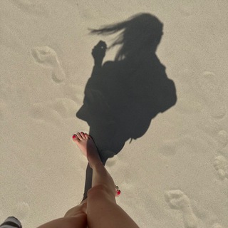 Логотип телеграм канала @aabouteverything — 🩷