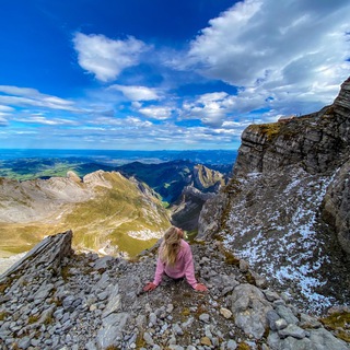 Логотип телеграм канала @about_switzerland — Швейцария🇨🇭
