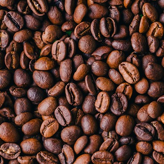 Логотип телеграм канала @aboutcoffeeandmore — Кофе и не только