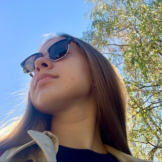 Логотип телеграм канала @acanix — je m'appelle Anne