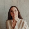 Логотип телеграм канала @acora_vibe — Твой новый финансовый уровень с Анной Бондаренко