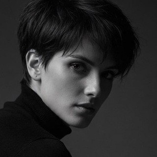 Логотип телеграм канала @adele_toberg — Adele Toberg