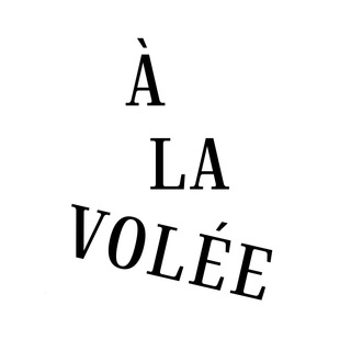 Логотип телеграм канала @alavolee — À LA VOLÉE