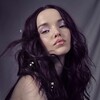 Логотип телеграм канала @alchemicalchloe — alchemical dove cameron ✶