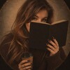 Логотип телеграм канала @alenabooks96 — Про книги и жизнь🎶