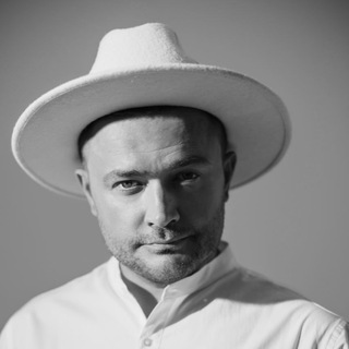 Логотип телеграм канала @alexeyromeo_backstage — ALEXEY ROMEO • Dj / Producer