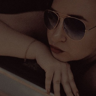 Логотип телеграм канала @alia_top3 — Аля и жизнь🌏
