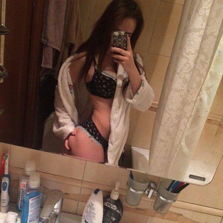 Логотип телеграм канала @aliahot — Alia👑