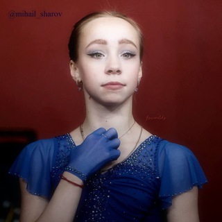 Логотип телеграм канала @alisik_d — Alisik_dvoeglazova ⛸️❤️‍🩹