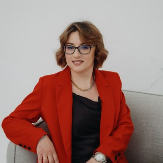 Логотип телеграм канала @amaxlaw — Анна Максимова | Юрист-предприниматель