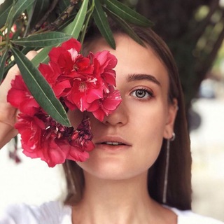 Логотип телеграм канала @an_slisarenko — Вам пишет Настя💛