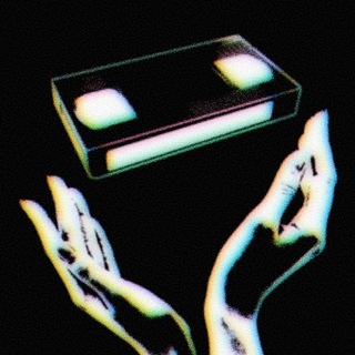Логотип телеграм канала @analogvoices — {analog voices}