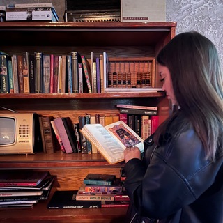 Telegram channel Anastasia • проводник в мир книг️ logo