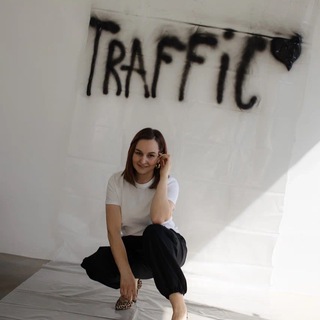 Логотип телеграм канала @andrienko_traffic — Внешняя реклама WB / Реклама в социальных сетях у блогеров для Wildberries