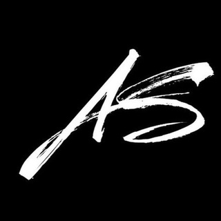 Логотип телеграм канала @anislivnews — AniSliv | Crunchyroll Студийная банда Wakanim Истребитель демонов Адский рай Атака титанов OVERLORD