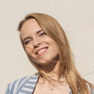Логотип телеграм канала @anna_afonkina — Анна Афонькина · ДИЗАЙНЕРОМ БЫТЬ