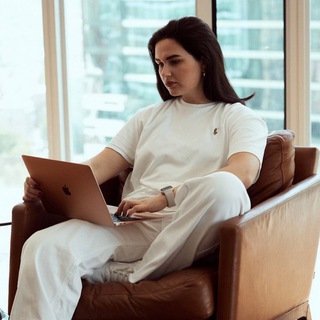 Логотип телеграм канала @annafreemover — Anna | Учеба в Европе🎓