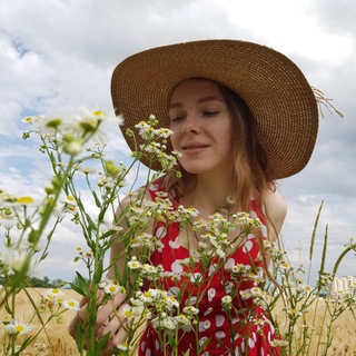 Логотип телеграм канала @annahorolskaya — Анна Хорольская
