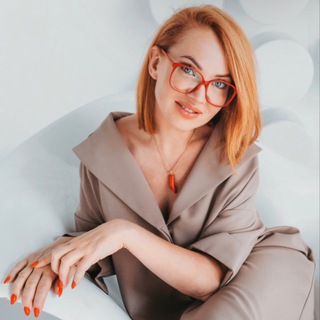 Логотип телеграм канала @annakustova_stylist — 🟠ПСИХОЛОГИЯ ИМИДЖА АННЫ КУСТОВОЙ