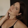 Логотип телеграм канала @annatsirkunovaa — ДНЕВНИК ЖЕНЩИНЫ🕊✨️