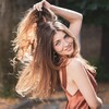 Логотип телеграм канала @annavedeneeva_poetry — ANNA VEDENEEVA ПРО РЕСУРСНУЮ ЖЕНСТВЕННОСТЬ