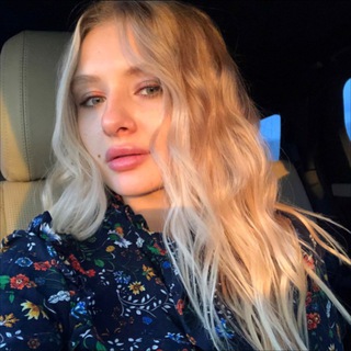 Логотип телеграм канала @anokhinaaleksanova — Минутка эскапизма 🏝 Anokhina-Aleksanova