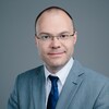 Логотип телеграм канала @antonkostikspb — Антон Костик. Пояснительная бригада не требуется