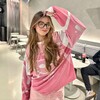 Логотип телеграм канала @antonnenastyaaa — я антон