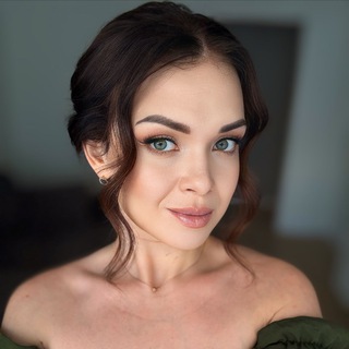 Логотип телеграм канала @anyta_ross — Анюта Росс