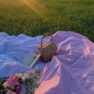 Логотип телеграм канала @anzhalv — Lovely