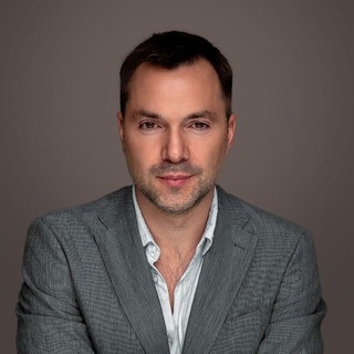 Логотип телеграм канала @arestovich_bezzhalostnost — Арестович безжалостность