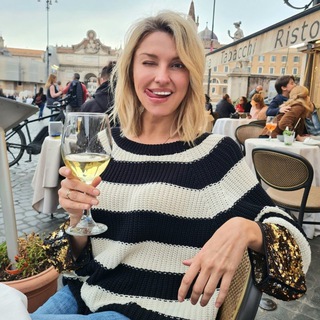 Логотип телеграм канала @arharova_katya — "В гостях у Кати Архаровой"