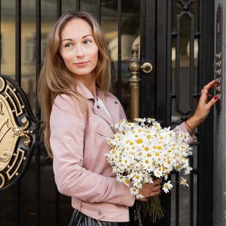 Логотип телеграм канала @aroundmoscowmilla — Aroundmoscow