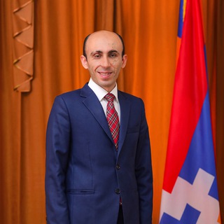 Логотип телеграм канала @artakbeglaryan — Artak Beglaryan