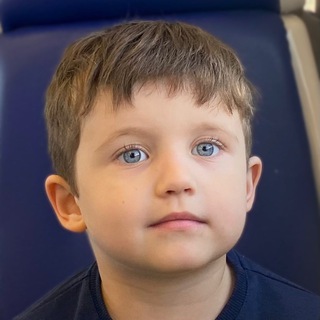 Логотип телеграм канала @artem_novichkovv — Артём Новичков