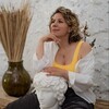 Логотип телеграм канала @av_izvolit_shutit — АннаВалерьна изволит шутить