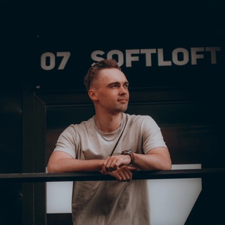 Логотип телеграм канала @avdyukovfilms — AVDYUKOV LIFE 🎙