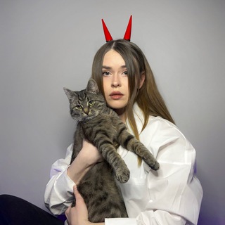 Логотип телеграм канала @babycomeulater_qq — paw 𓃠