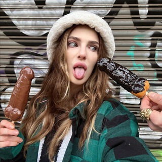 Logo of telegram channel badgirl_reislin — BadGirlReislin