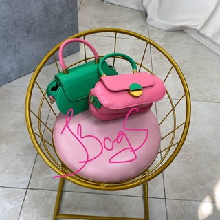 Логотип телеграм канала @bagsbagss — bagS