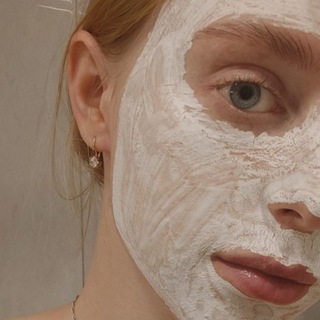 Логотип телеграм канала @beauty_bankiy — BEAUTY БАНКИ: косметика | обзоры | новости