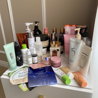 Логотип телеграм канала @beautycareeee — SALE BEAUTYYCARE