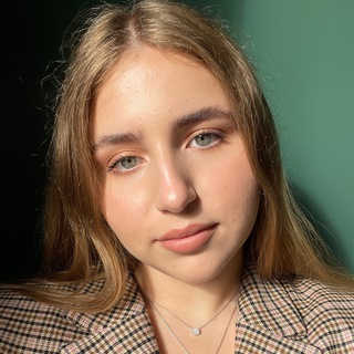Логотип телеграм канала @becomingchicagoan — becoming Chicagoan