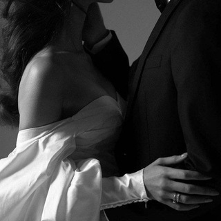Логотип телеграм канала @beforelovewithyou — before love 🖇️