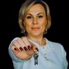 Логотип телеграм канала @belyaevarieltor — Ключи от Питера с Настей