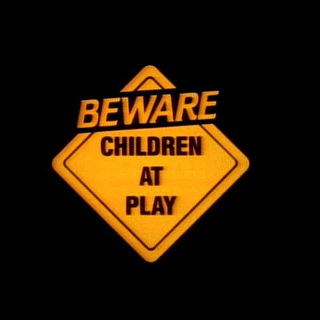 Логотип телеграм канала @bewarechildren — Осторожно, дети!