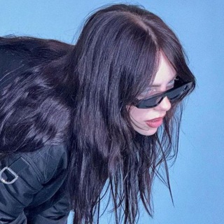 Логотип телеграм канала @billieeilish_rus — .