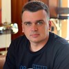 Логотип телеграм канала @bisness_na_avtozapchastjah — Родион | Бизнес на автозапчастях