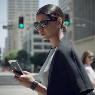 Логотип телеграм канала @blackberrypremiumphone — BlackBerry Premium телефоны без Андроида