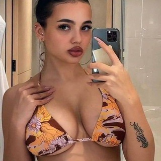 Логотип телеграм канала @blogershi123 — Сливы Блогерш (То Самое)
